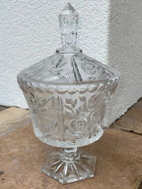 Vintage hand cut lead crystal covered candy dish